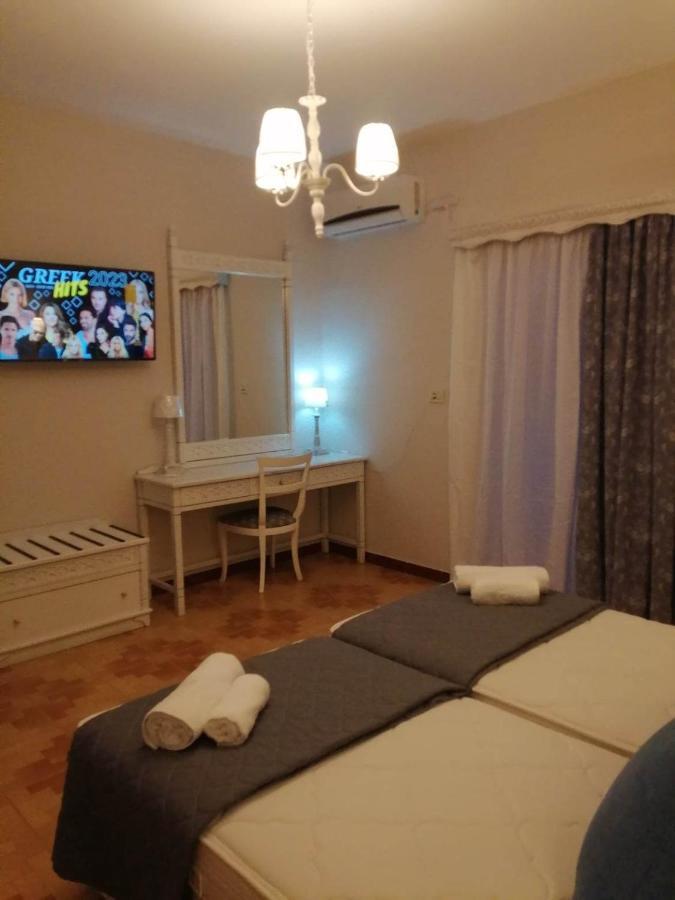 Dionisia Apartments 8 Kéfalos Extérieur photo